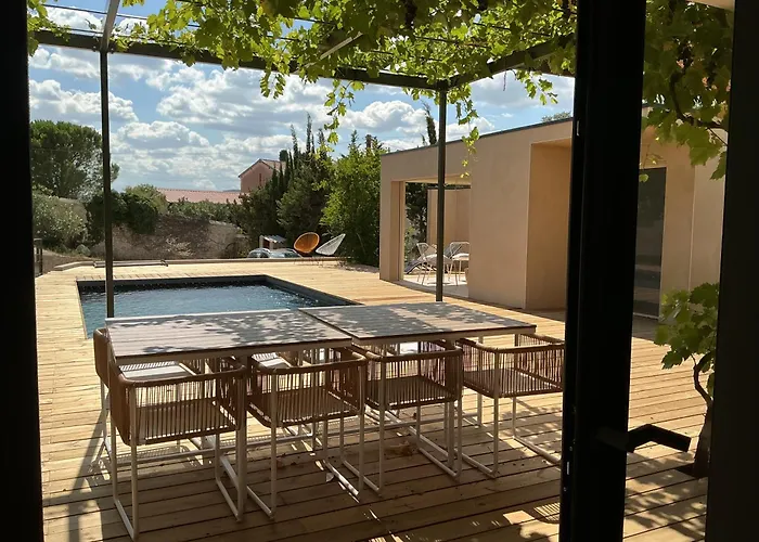 Entre Sel Et Ciel 2 Maisons 2 Caracteres 1 Piscine 1 Boulodrome 2 Ascenseurs 度假居 *